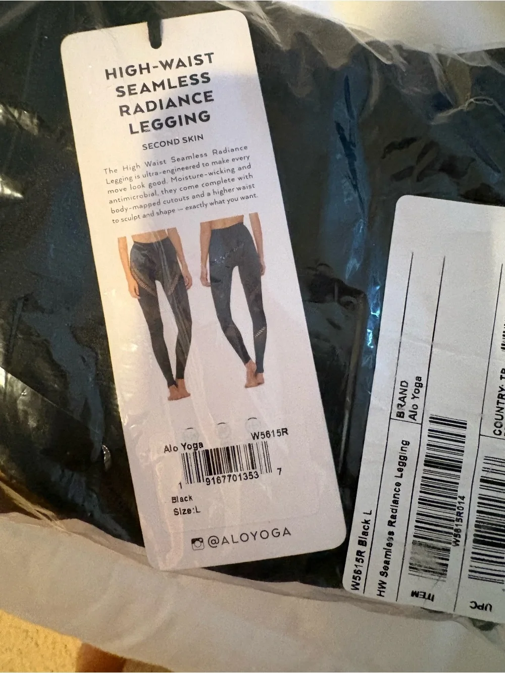ALO brand new Yoga Black Laser-Cut Seamless Leggings